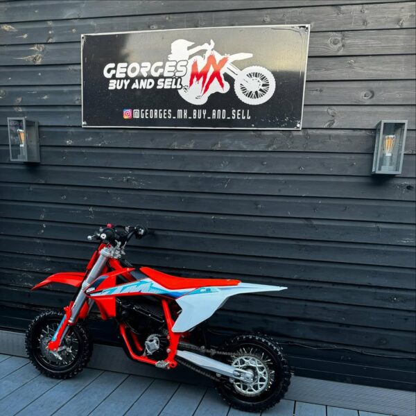 KTM SX E3 2023 - Image 4