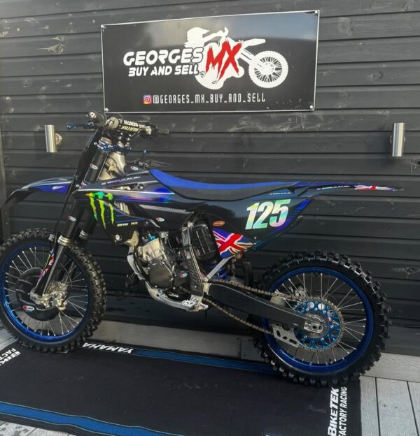 Yamaha YZ125 2022 Monster Edition - Image 6