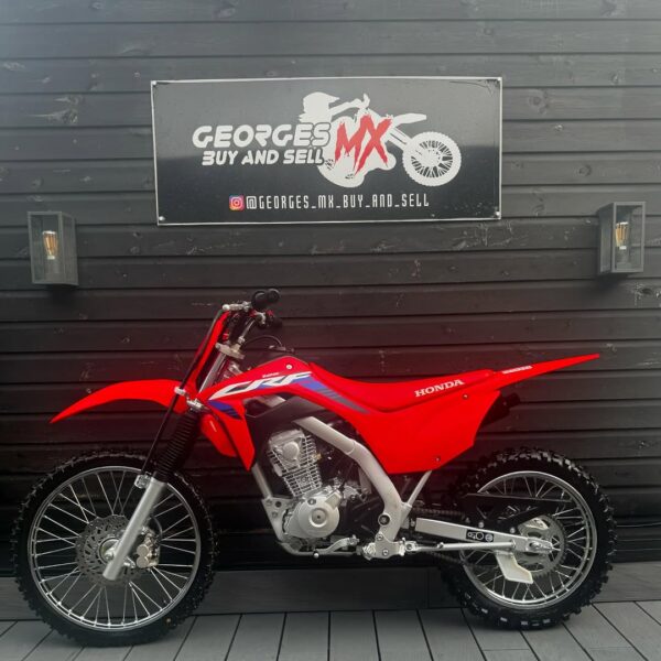 2024 Honda CRF 125F - Image 3