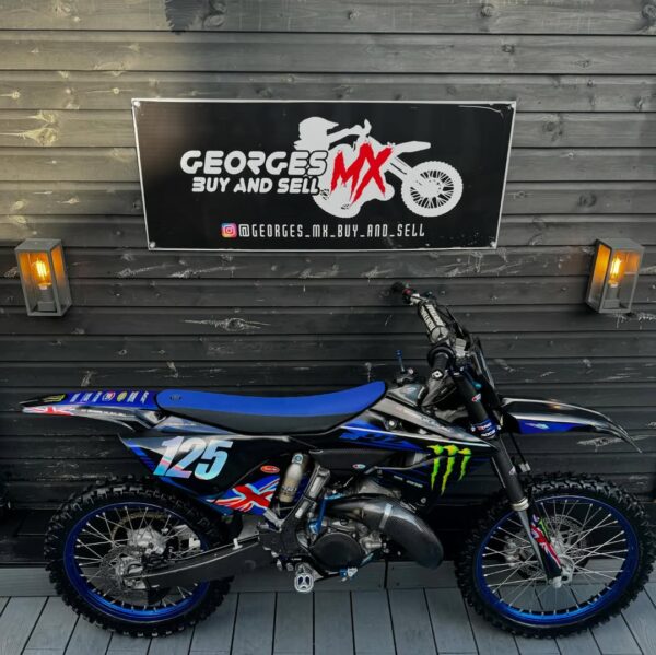 Yamaha YZ 125 2022 Monster Edition - Image 3